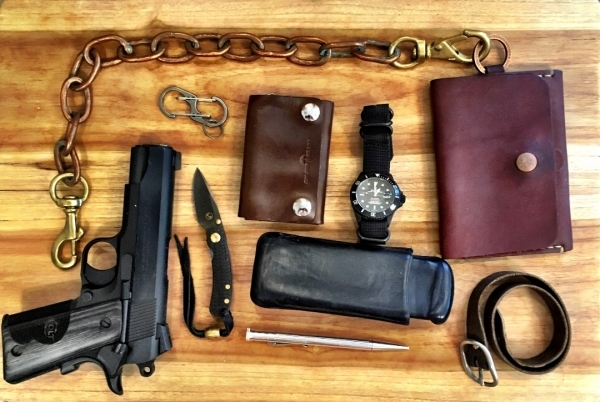 Everyday Carry Springfield VA US Army Civilian Black Leather