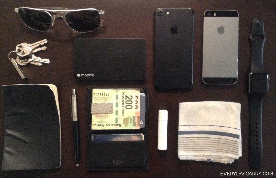Everyday Carry 31 M Brownsville Tx Sr Quality Engineer Arturo Gonzalez Edc