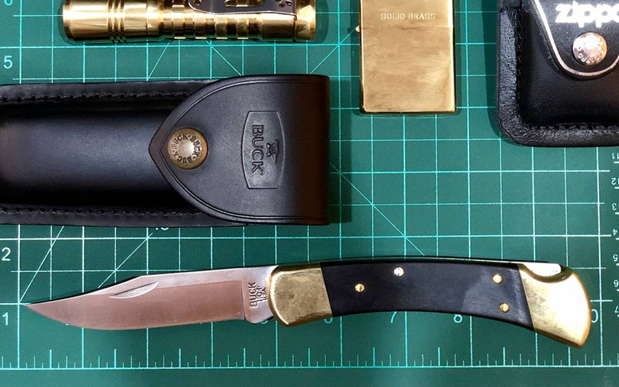 Best Flip & Pocket Knives reviewed by Everyday Carry Everyday Carry