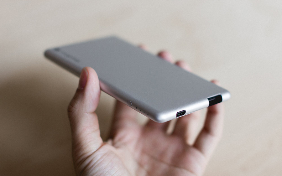 The Best Slim Portable Battery Packs Everyday Carry